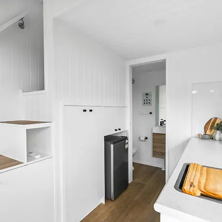 Cute 1-Bed Tiny House With Garden In Nature Albany Creek Exterior photo