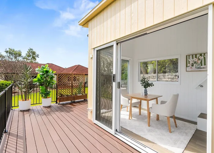 Cute 1-Bed Tiny House With Garden In Nature